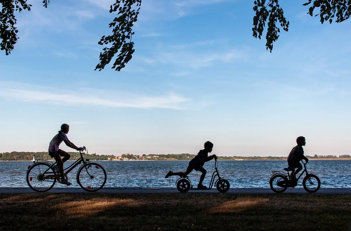 Waarom fietsen we niet zoveel meer en pakken we sneller de auto?